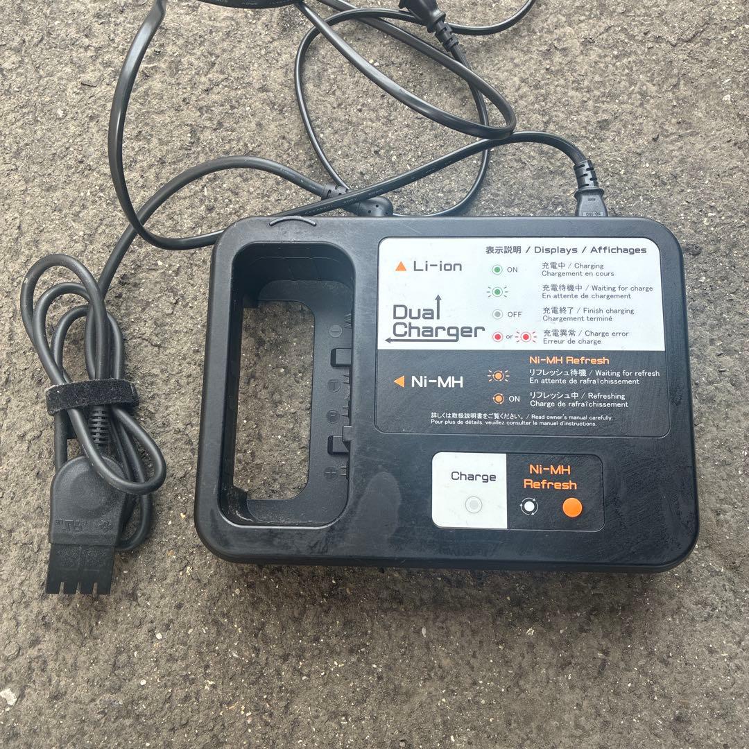 ヤマハ　電動車椅子用充電器　電動車椅子