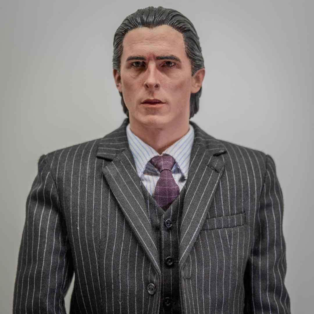 ブルースウェイン 1/6 カスタム バットマン ダークナイト ホットトイズ