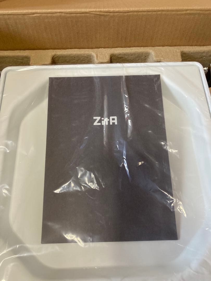 ZitA SQUARE ホワイト zita-sq11