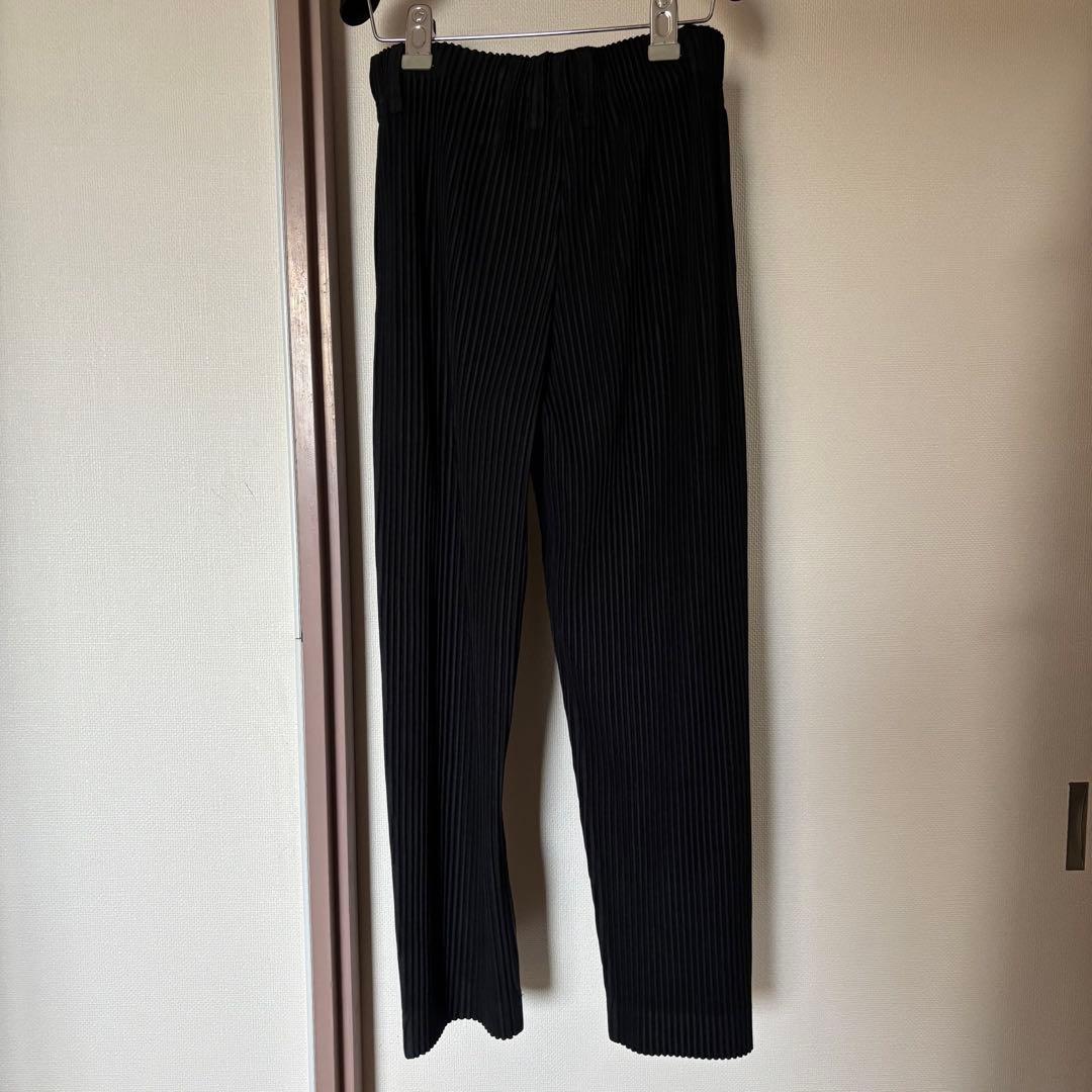 オムプリッセ　BASICS ストレートパンツ