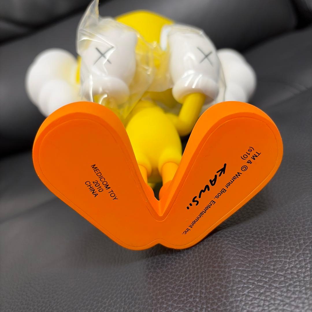 KAWS ORIGINALFAKE トウィティー 黄色 カウズ メディコムトイ