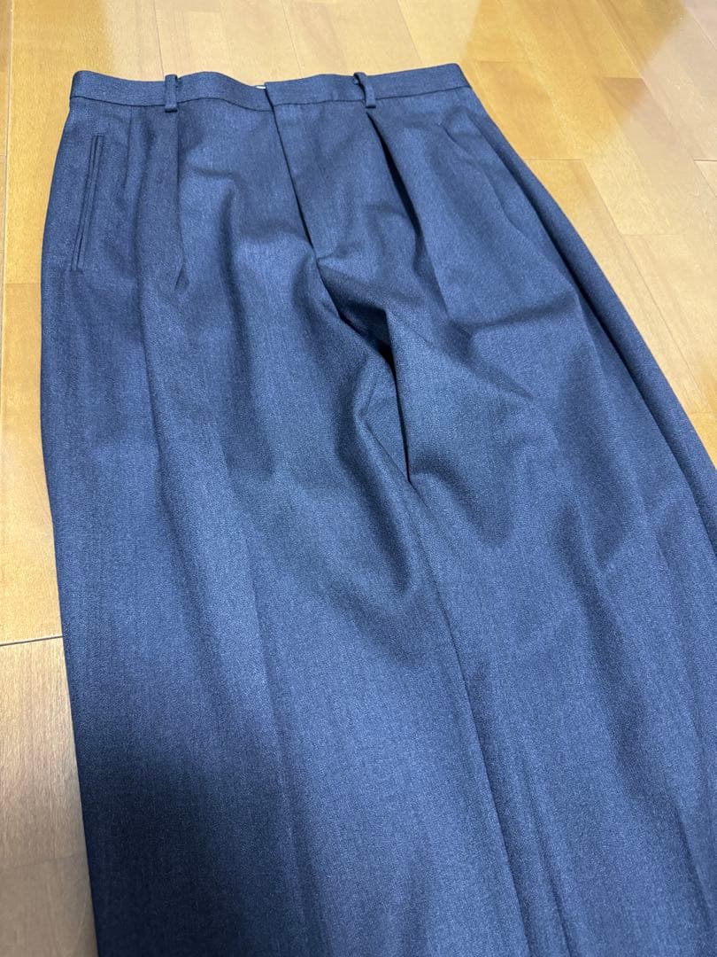パンツ NEAT Back Satin Gabardine Trousers GRAY
