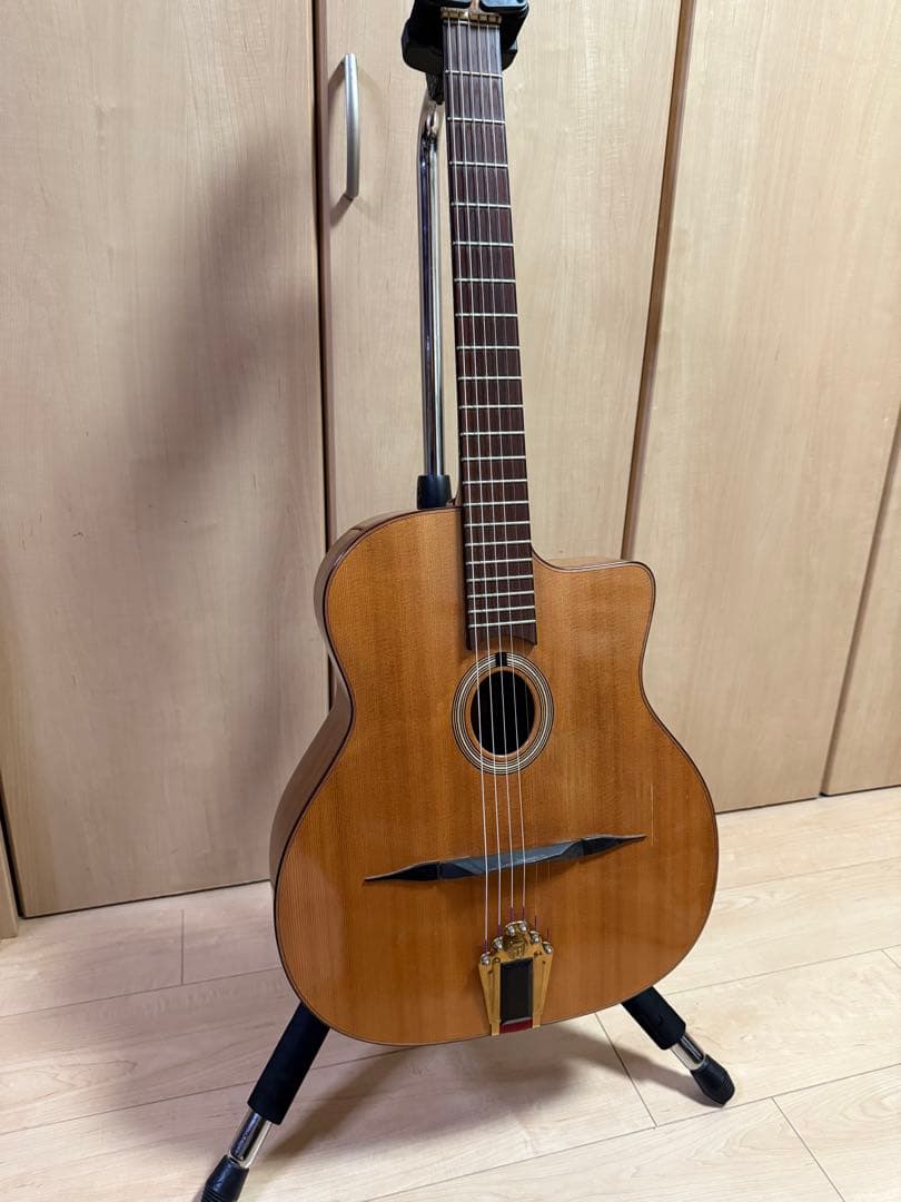 値下げしました！A.T. Guitars マカフェリギター