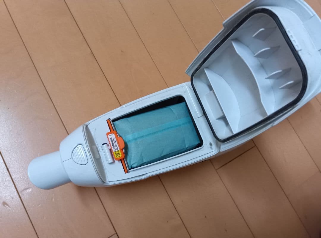 マキタ CL107FD コードレス掃除機