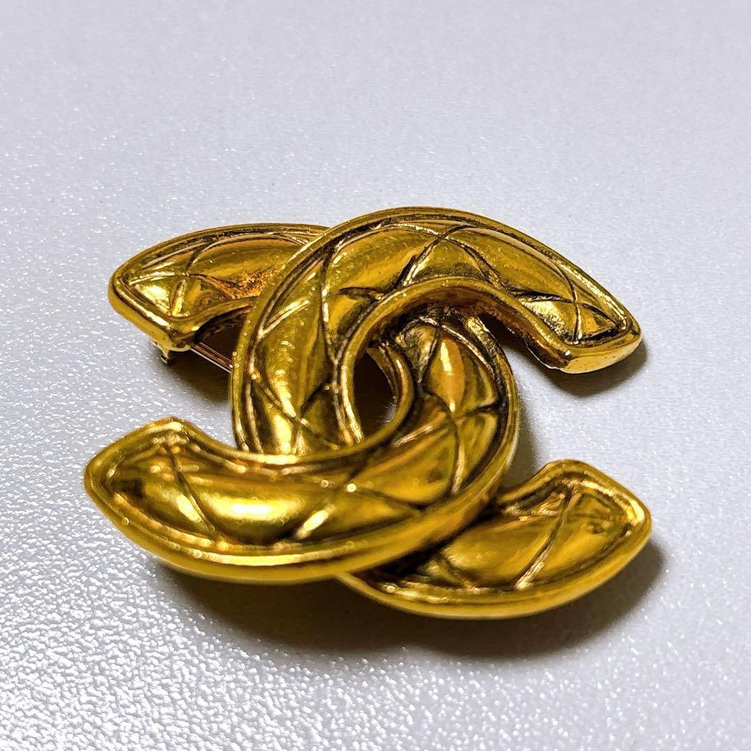 【美品】シャネル CHANEL ブローチ マトラッセ ココマーク ゴールド