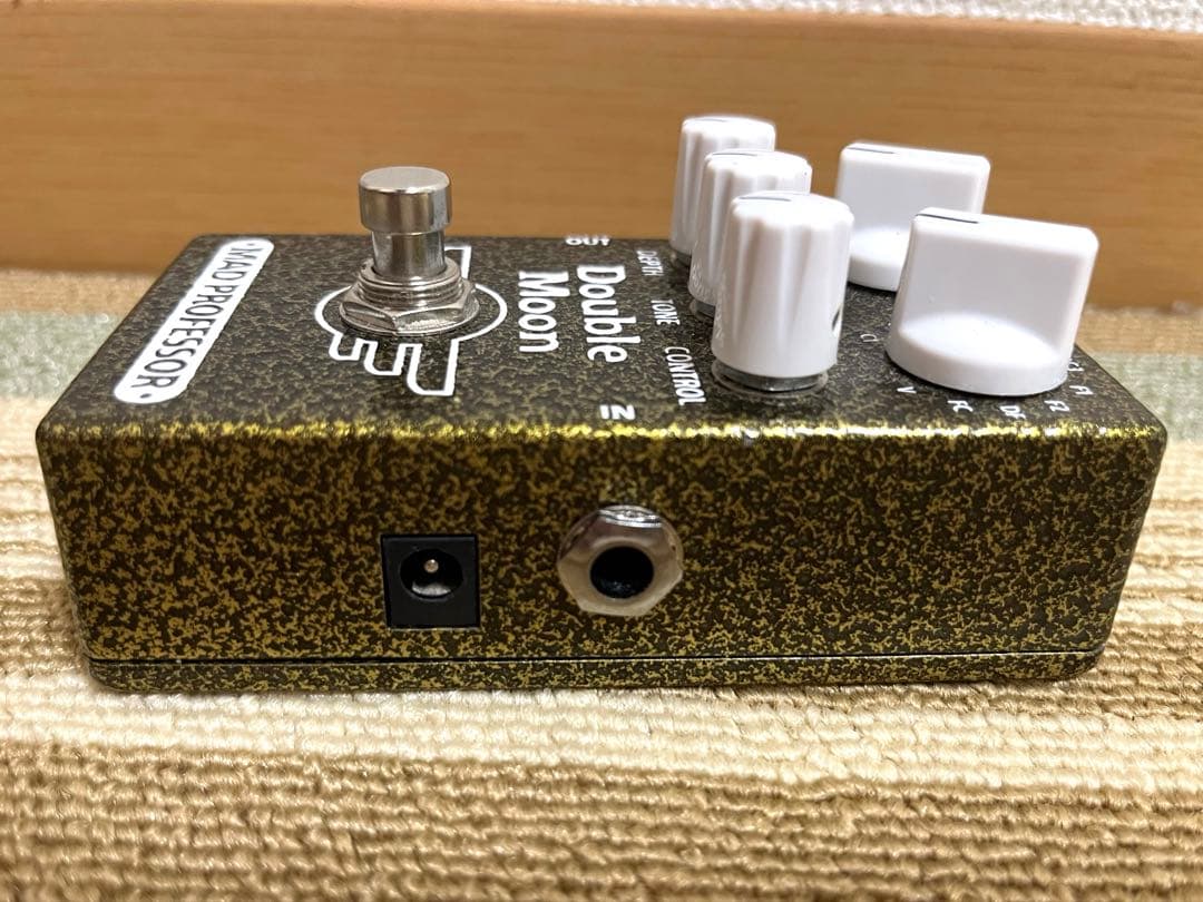 Mad Professor Double Moon モジュレーション