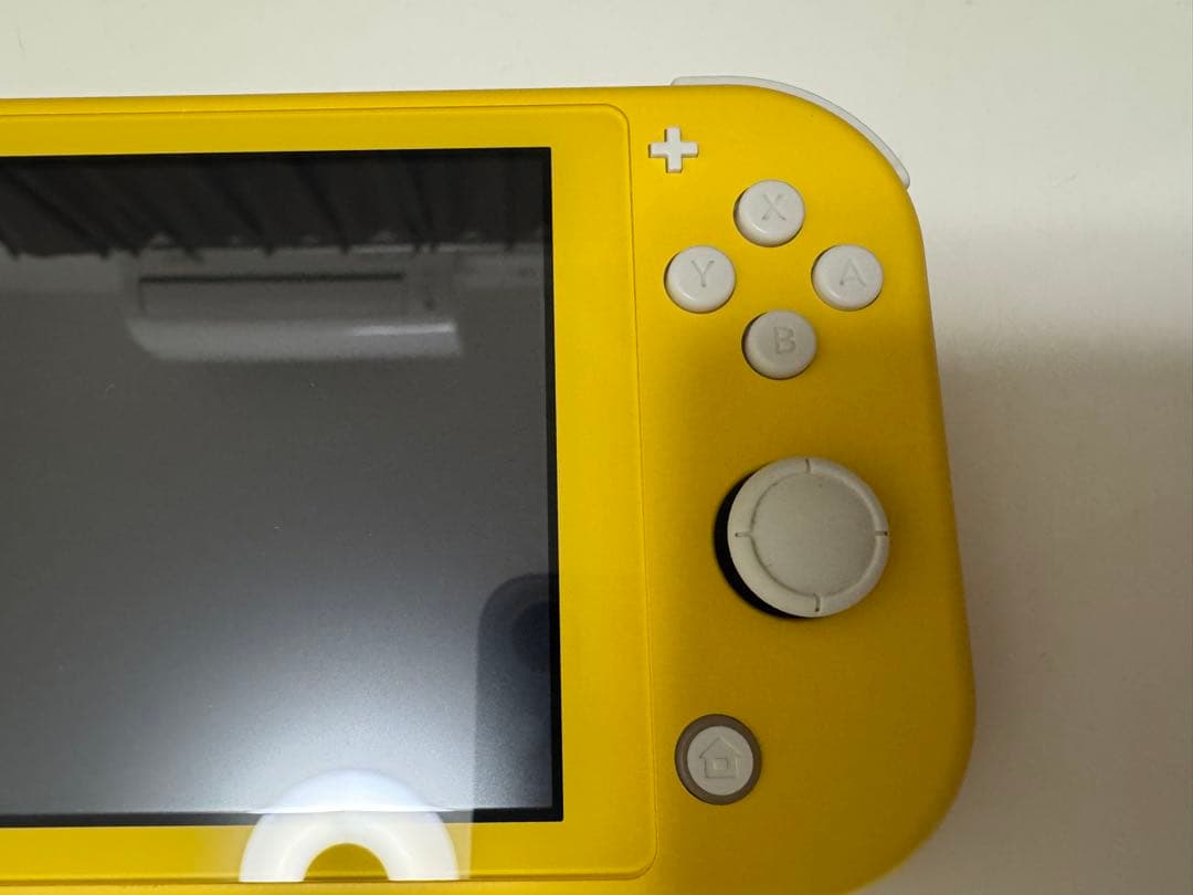 Nintendo Switch Lite イエロー 本体　箱 付属品付き