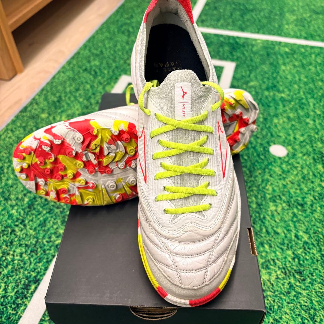 ミズノ モレリアネオサラβ JAPAN TF （25.0㎝）