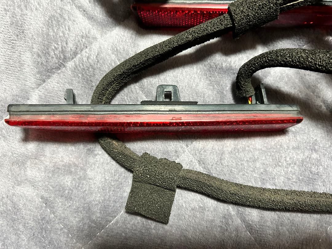 ヴァレンティ　ダイハツ用リヤバンパーLEDリフレクター