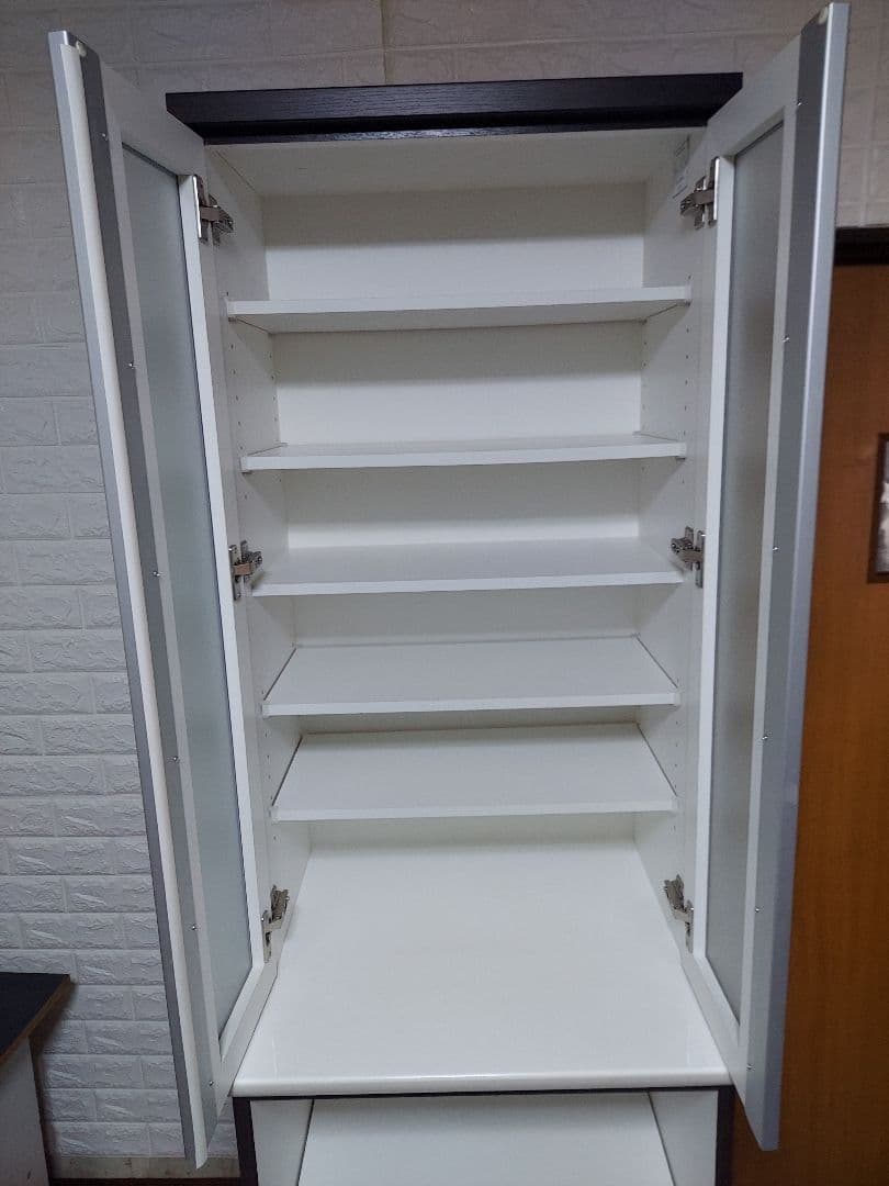 ニトリ　食器棚　上段　美品　商品説明をお読み下さい　直接引取可