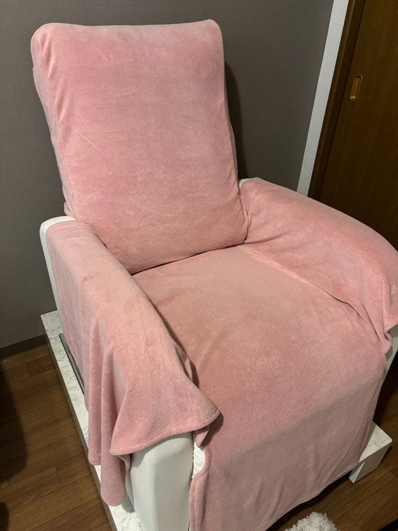 直接取りに来ていただける方のみ。セブンビューティ コンパクトリクライニングチェア