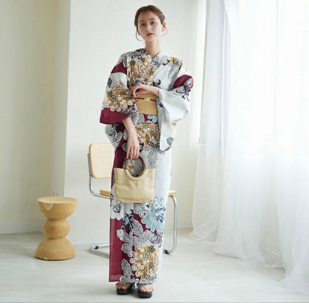 utatane えんじとグレーの染め分け菊　浴衣のみ