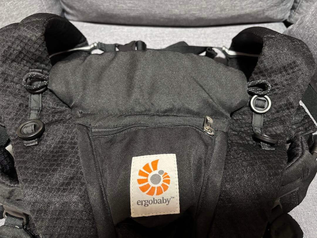 ergobaby OMNI Breeze 抱っこ紐 オニキスブラック
