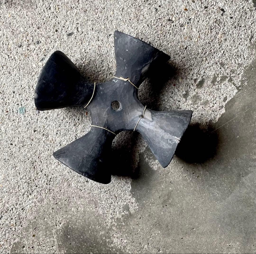 ヴィンテージ オアハカ　イームズミッドセンチュリーオブジェ黒陶ベルメキシコ