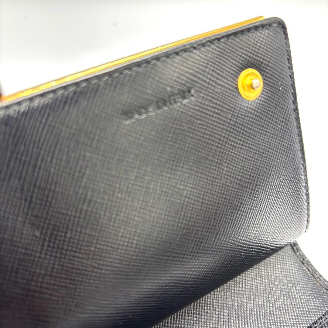 琥珀　　　　PRADA ブラックレザー 長財布　黒　プラダロゴ