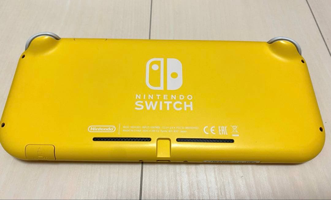 Nintendo Switch Lite イエロー　マリオブラザーズUデラックス