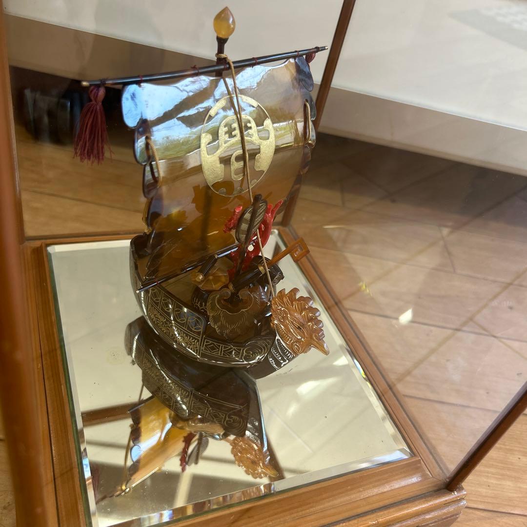 本鼈甲　べっ甲　鳳凰宝船　置物　赤珊瑚