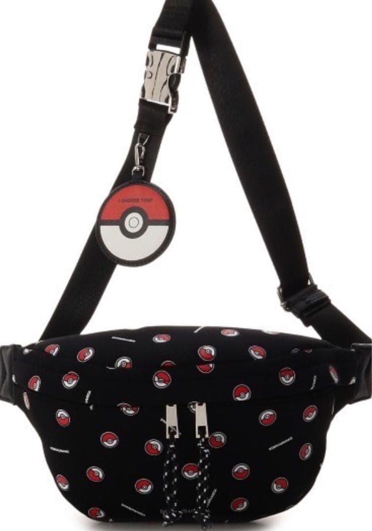 美品　サマンサベガ　ポケモン　ウェストポーチ　黒　モンスターボール柄