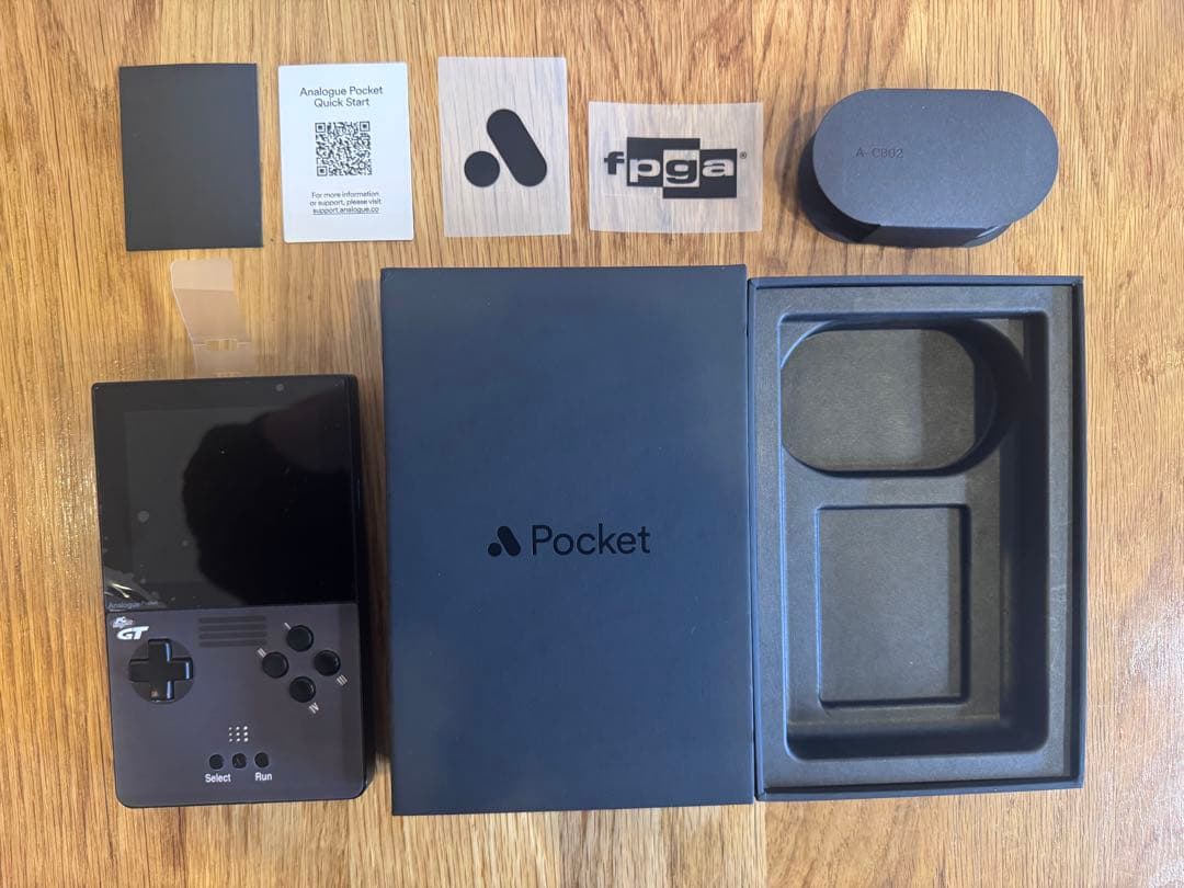 Analogue Pocket と Analogue dock