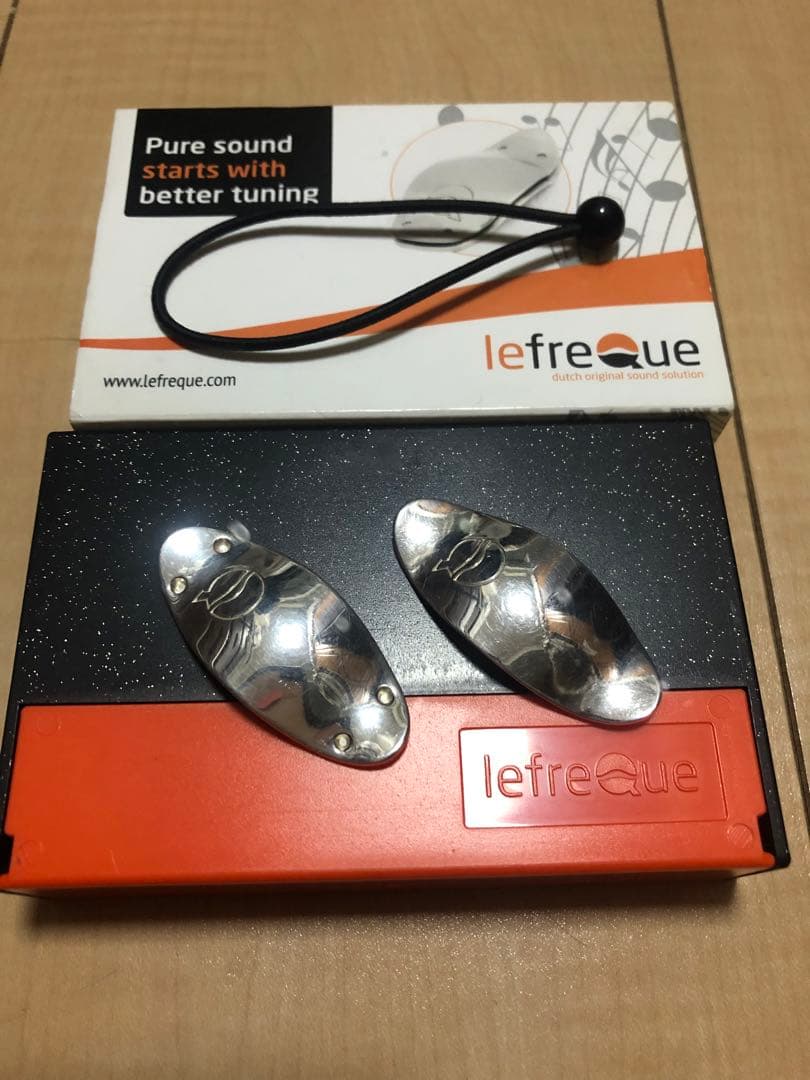 リーフレック シルバ—プレート41mm ゴムバンド付き