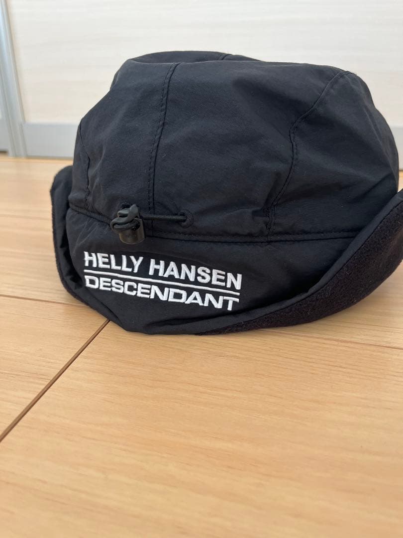 DESCENDANT HELLY HANSEN フラップキャップ