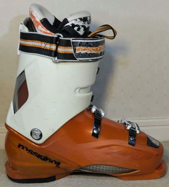 26/27.5cm ROSSIGNOL ロシニョール スキーブーツ