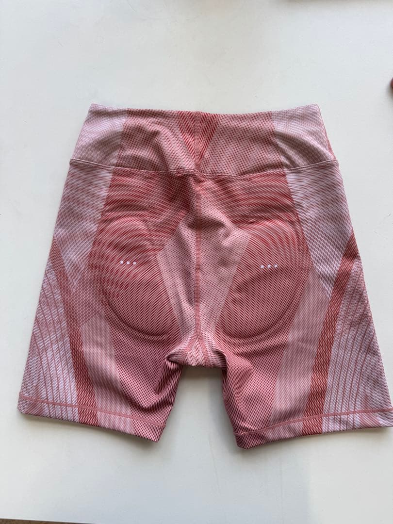 シックスパッド　ヒップフィット　Ｍサイズ　（ネット限定モデル）