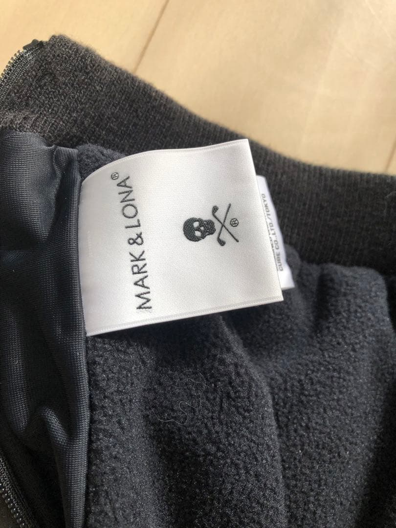 MARK&LONA レッグウォーマー　ブラック