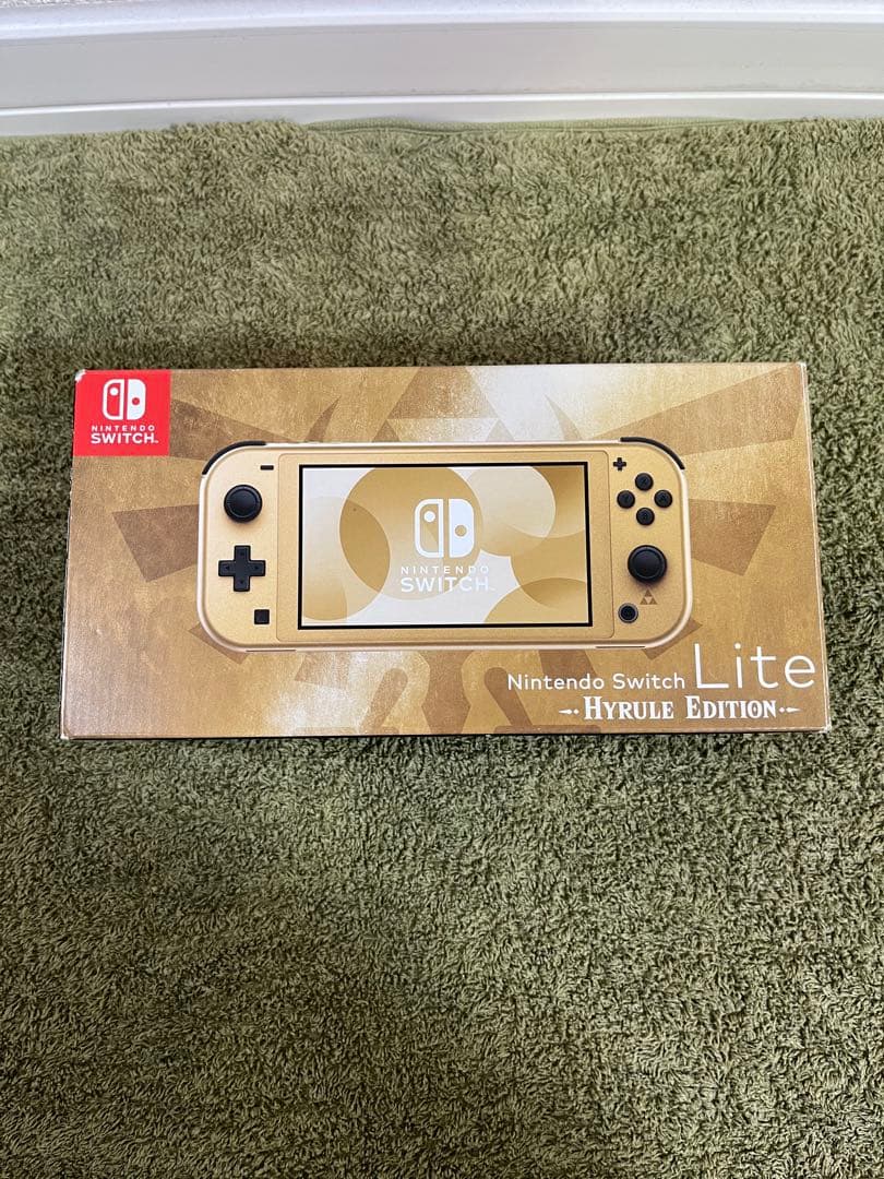 【美品】Nintendo Switch Lite ハイラルエディション