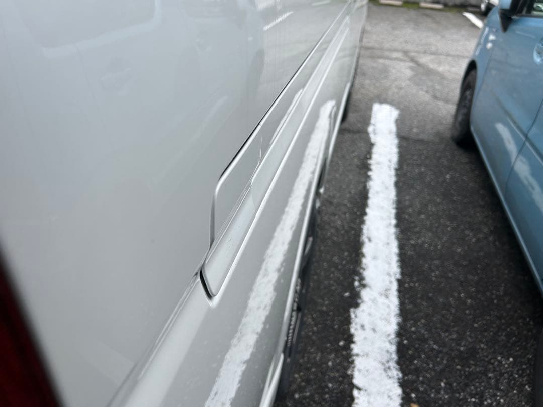 ハイエース　fenice フェニーチェ 17インチ　4本セット