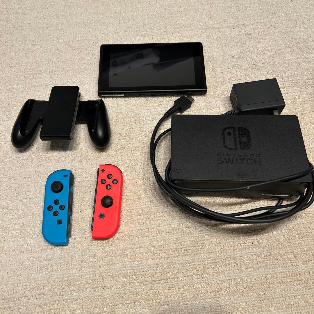 Nintendo Switch本体【Joy-Conセット】
