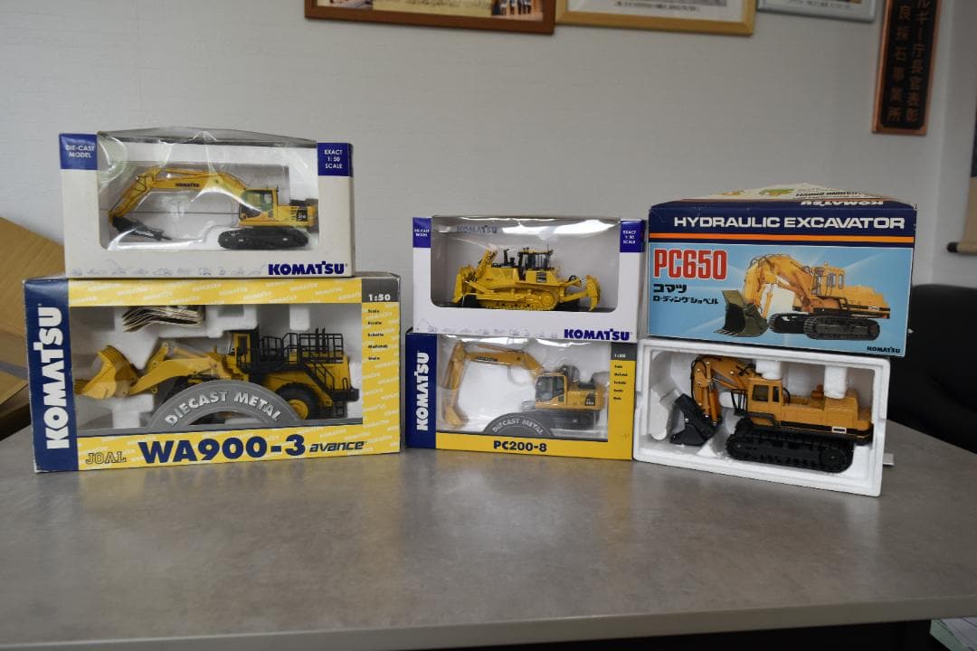 PC01さん専用　コマツ ミニチュア　13点セット