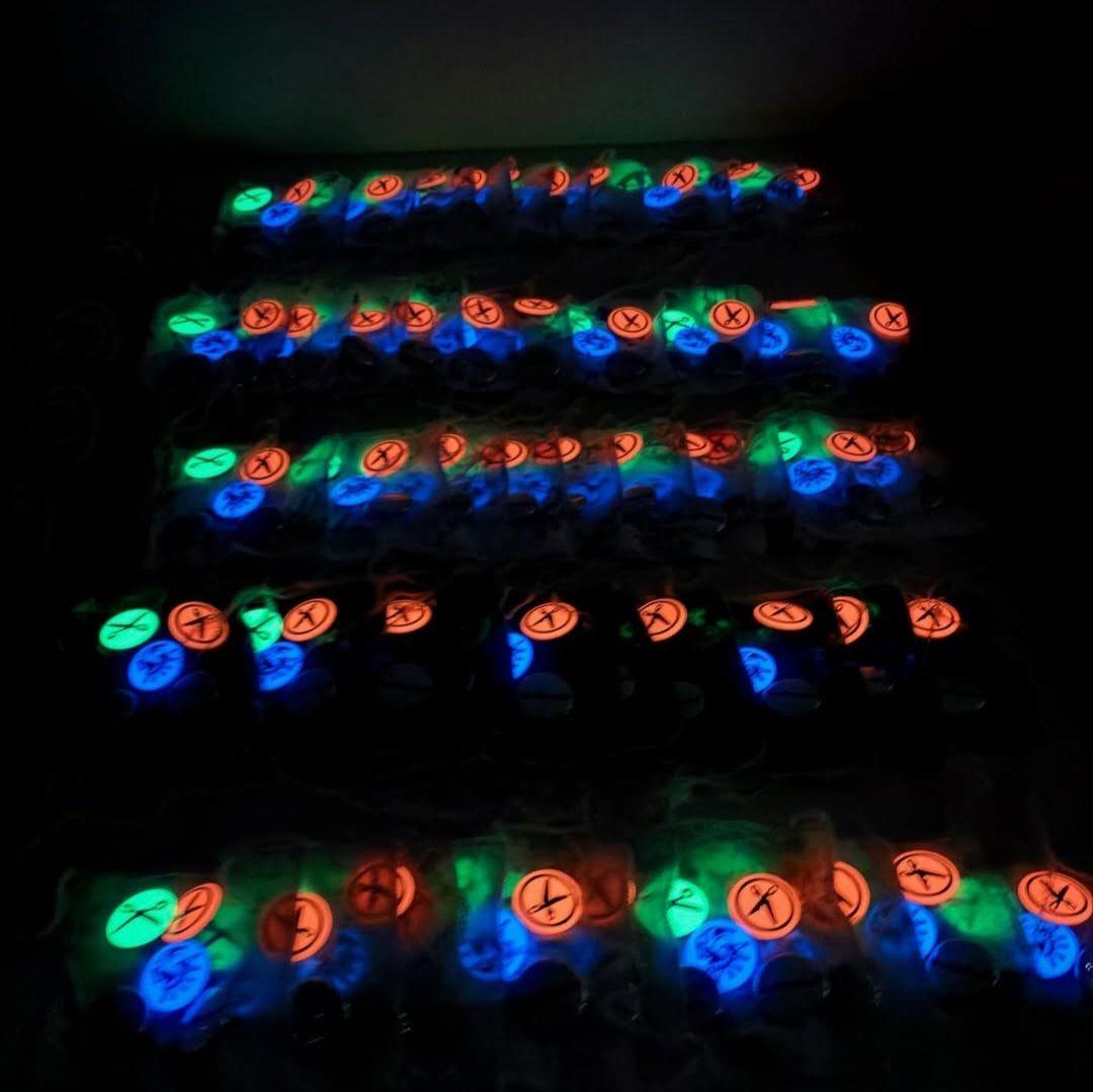 midorikawa twoness 缶バッジ scissor shop