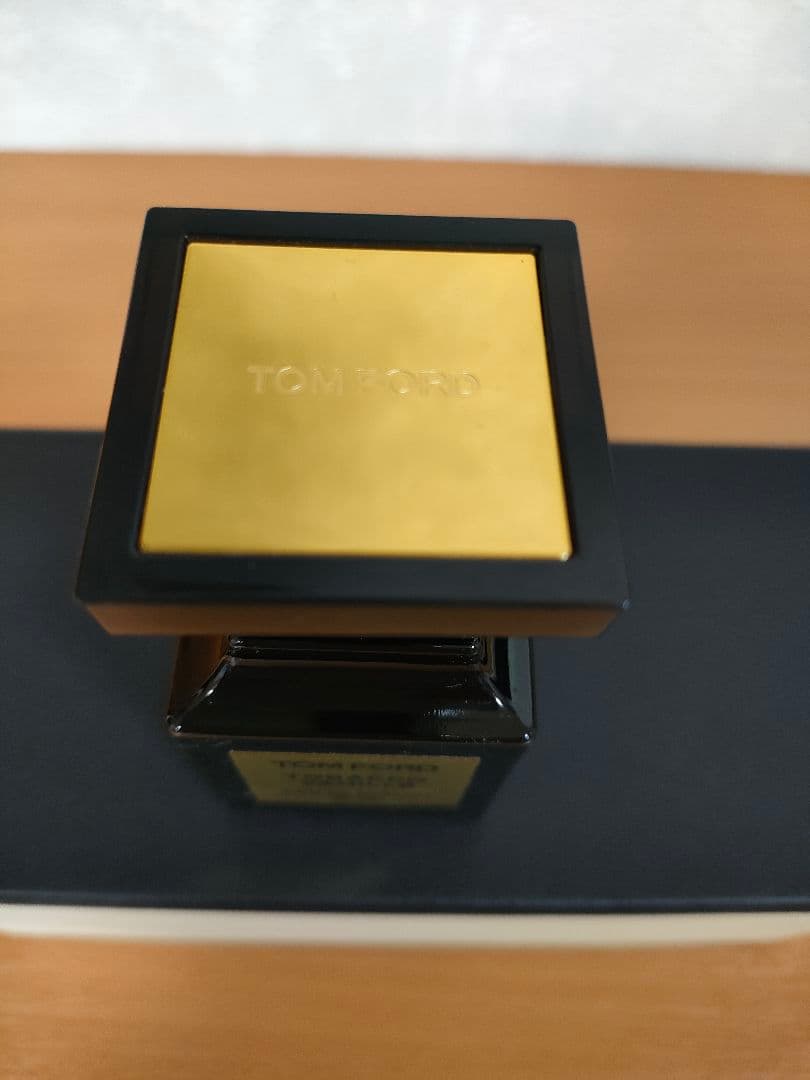 香水(女性用) TOM FORD Tobacco Vanille 30ml