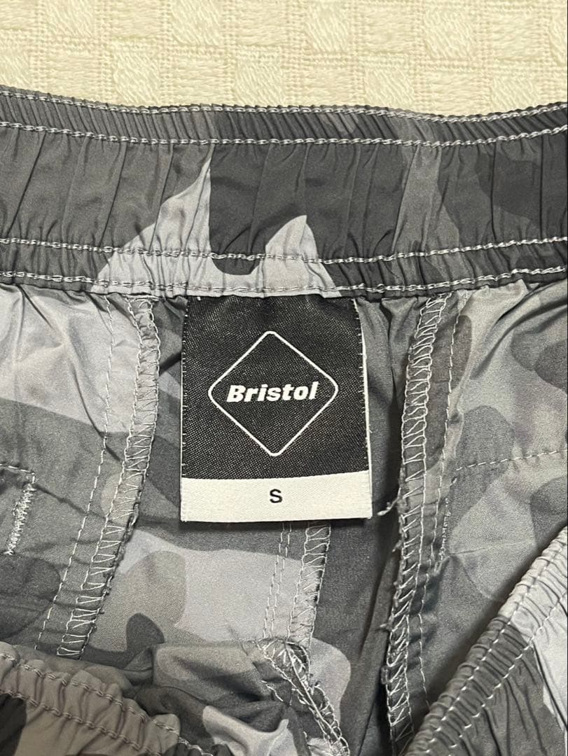 Bristol 迷彩柄ナイロンジャケット S