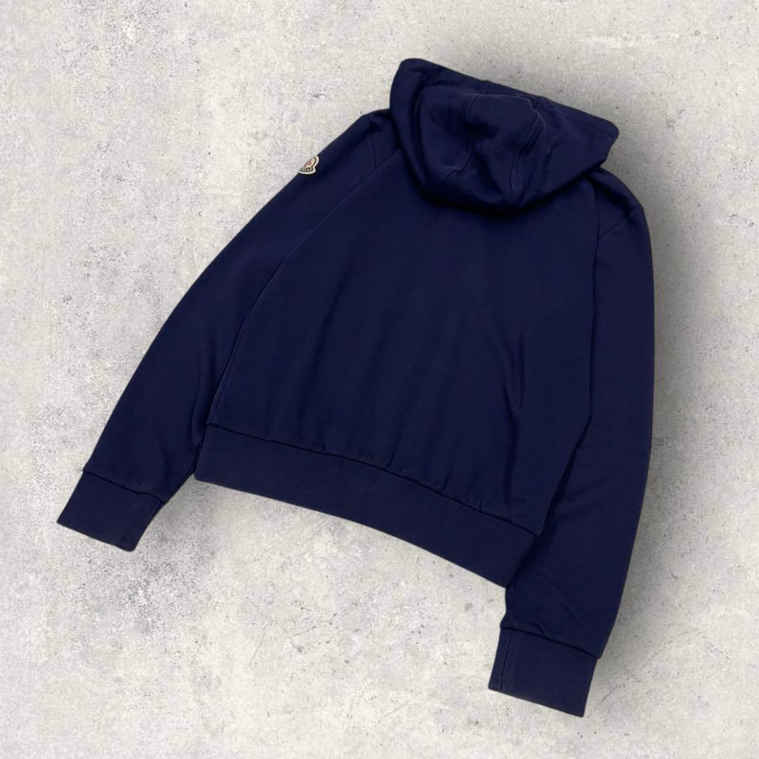 11871【美品・QR鑑定済み】モンクレール　ワッペンロゴ ジップアップパーカー