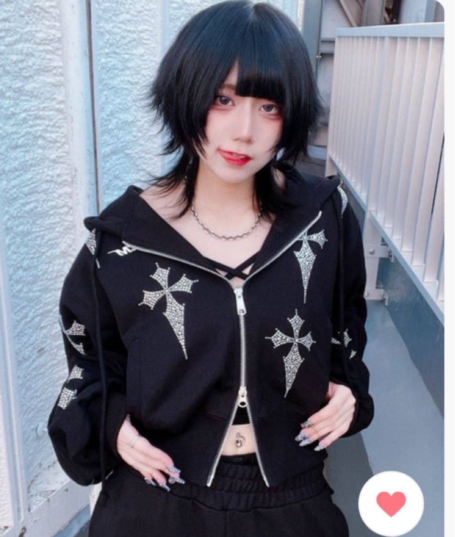 (大幅値下中)REFLEM クロスラインストーン ZIPパーカー