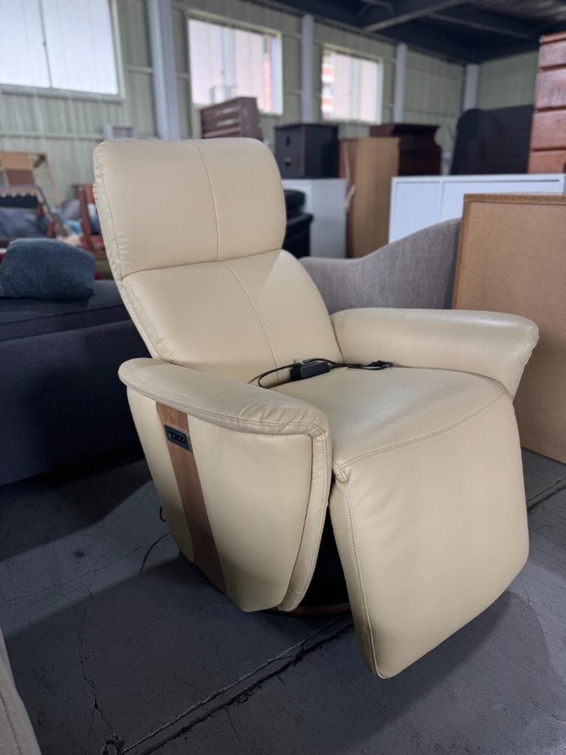 【濱田】電動リクライニングチェア クリーム色 s1057