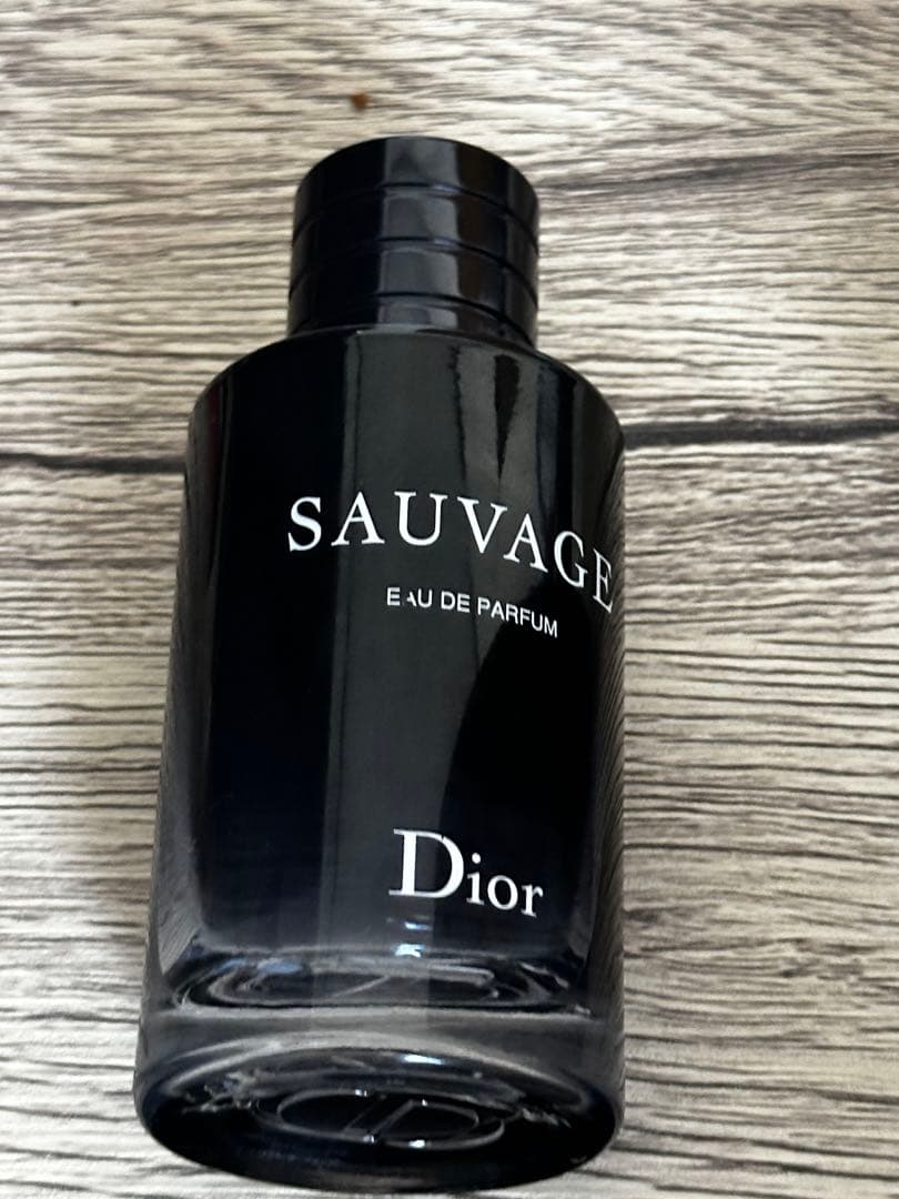 Dior ソヴァージュ オードゥ パルファン