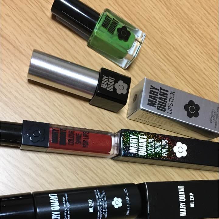 MARY QUANT メーク下地、グロスA-01、口紅R-01、ネイルS-03