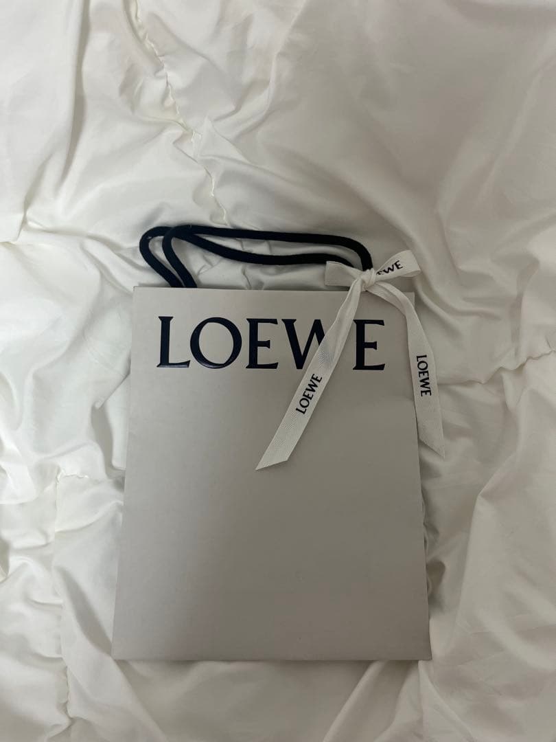 ロエベ LOEWE 001 ウーマン オードゥトワレ 30ml