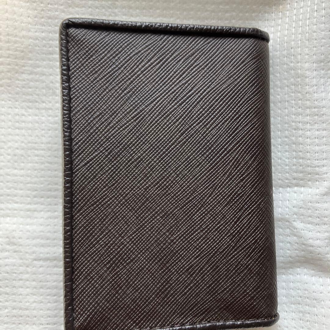 【dunhill 】名刺入れ ダークブラウン　レザー　二つ折り　未使用品