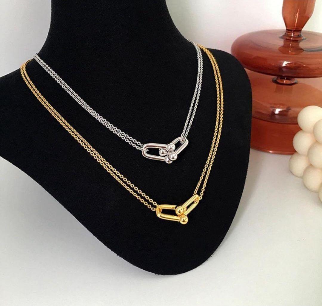 ★ダブルリングネックレス　レディースメンズ　オシャレ　綺麗