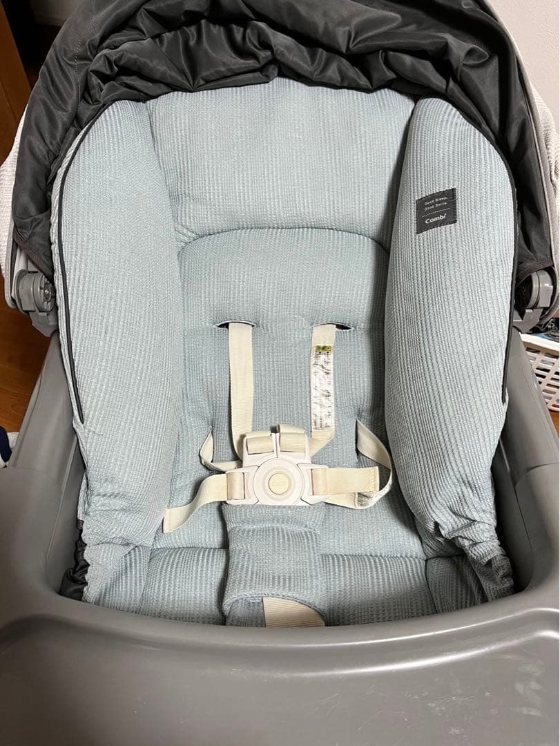 ※おまけ付き コンビ ネムリラオートスィング Bediおやすみドームバウンサー