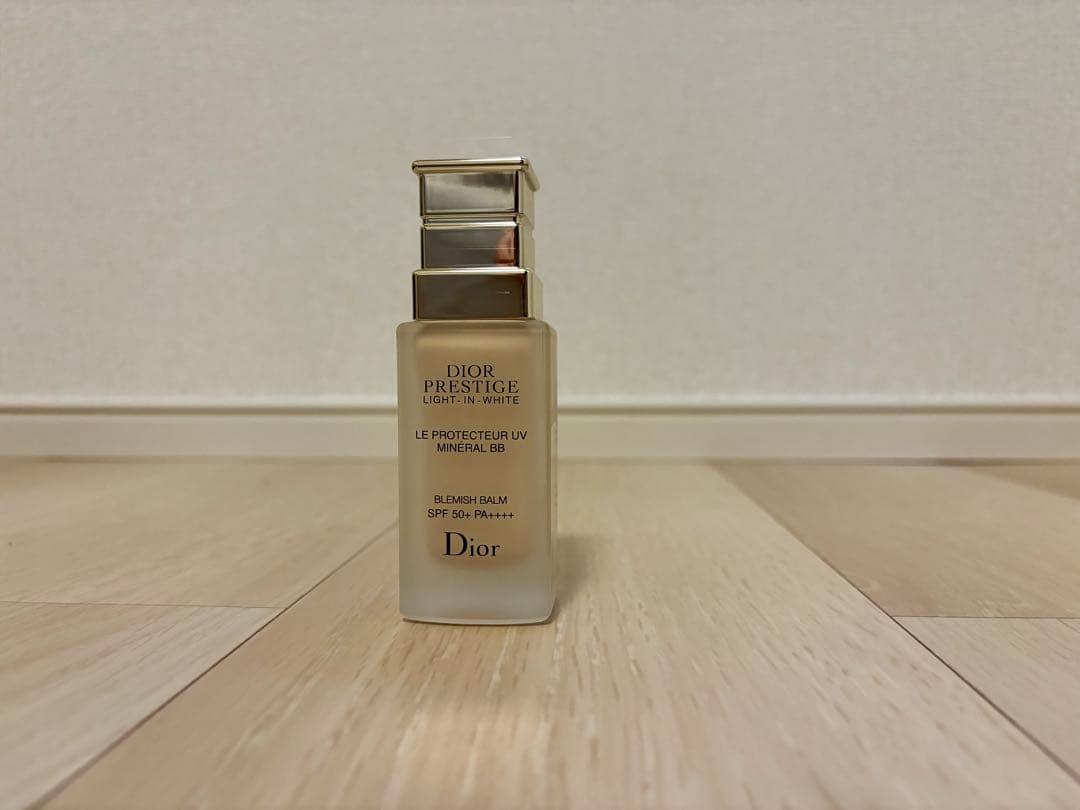 DIOR PRESTIGE LIGHT 00 ミネラルBB