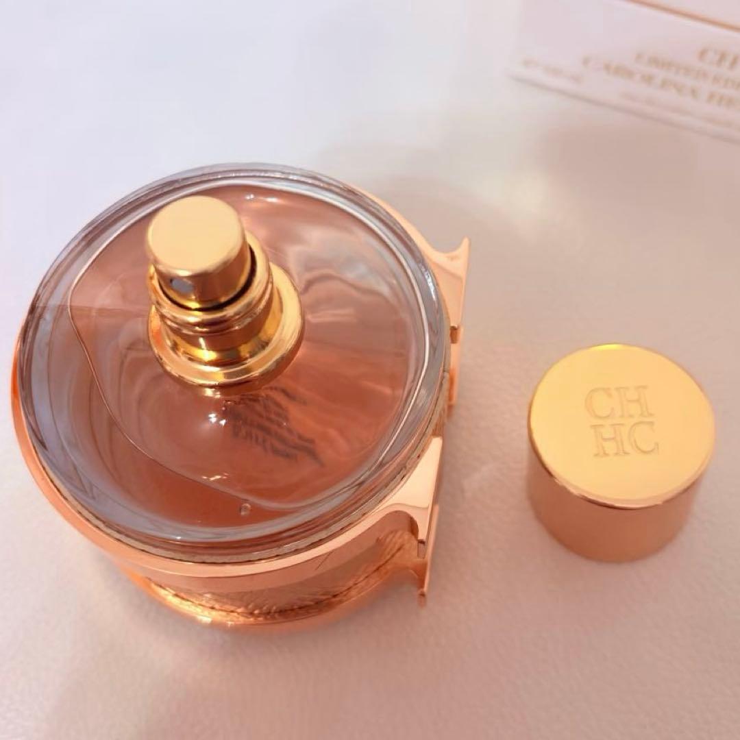 日本未発売　ドバイ限定品　100ml キャロライナヘレナ　オーデパルファム