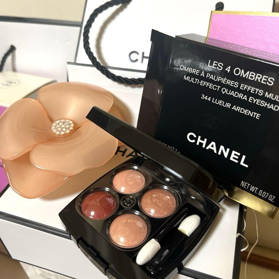 限定色✨新品✨シャネル　アイシャドウ レキャトルオンブル　344 7200円