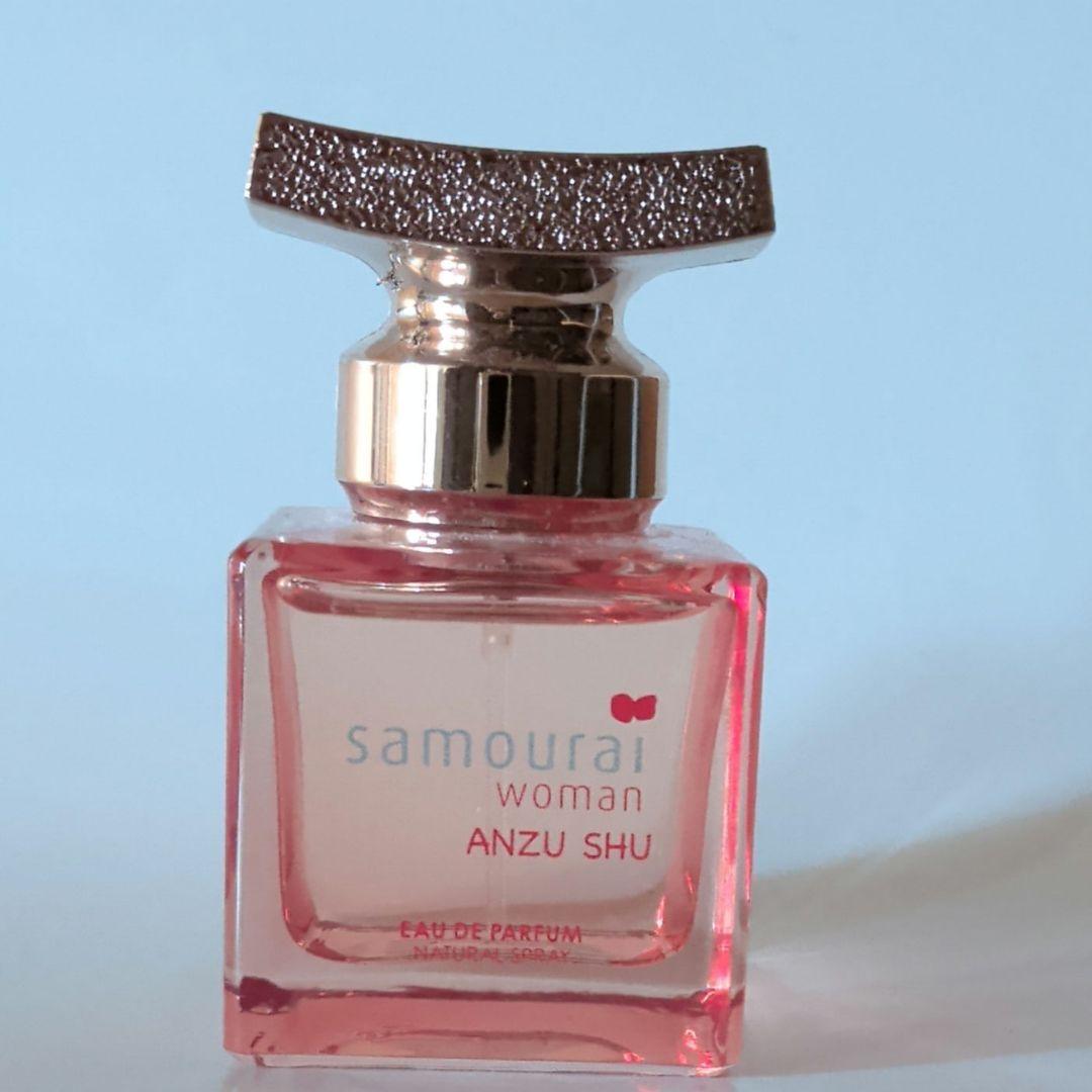 サムライウーマン　アンズシュ　30ml オーデパルファム　ピーチ　ジャスミン