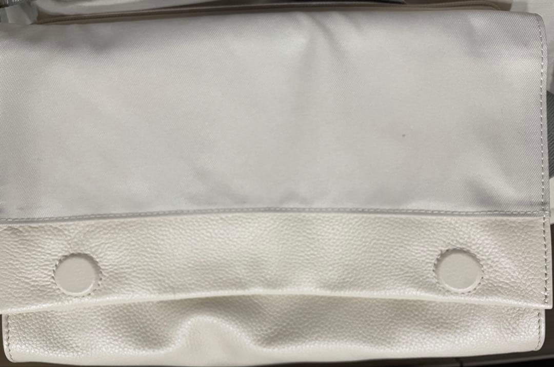 ear PAPILLONNER イアパピヨネ　 ショルダーバッグ　ボディバッグ