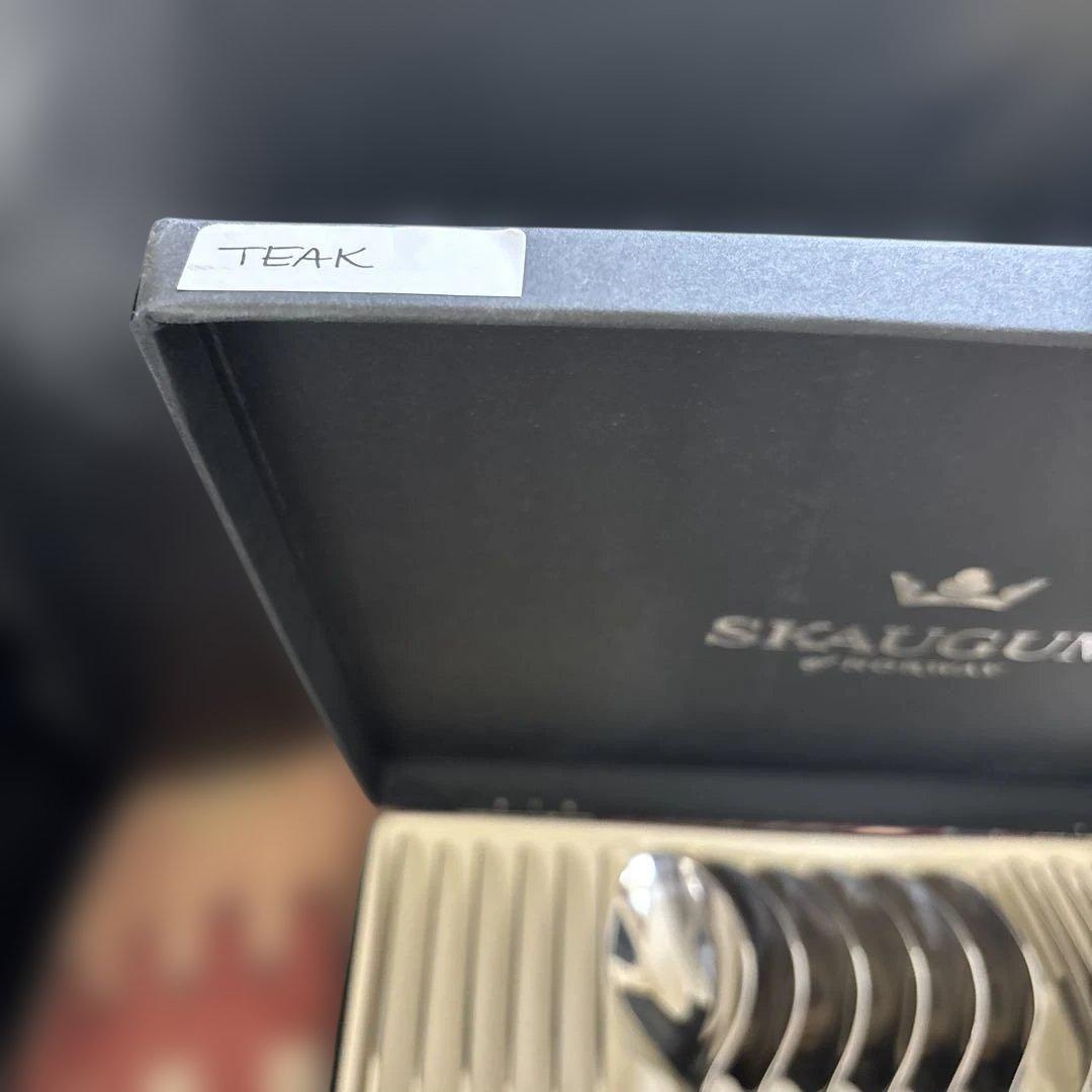 SKAUGUM チーク材 カトラリーセット 18点